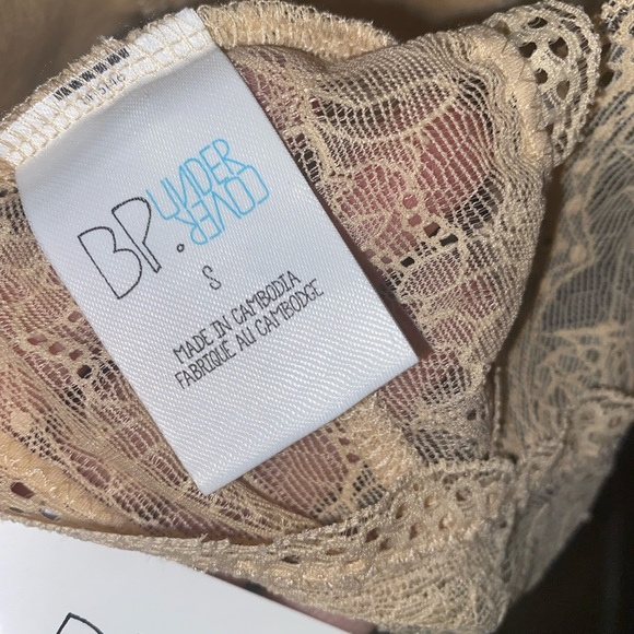 NWT Tan bralette size small - Picture 3 of 4